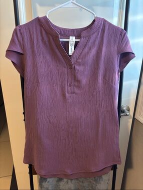 Blooming Jelly Cap Sleeve Blouse